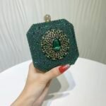 1D0809B4-C073-4A61-889C-04E927029006